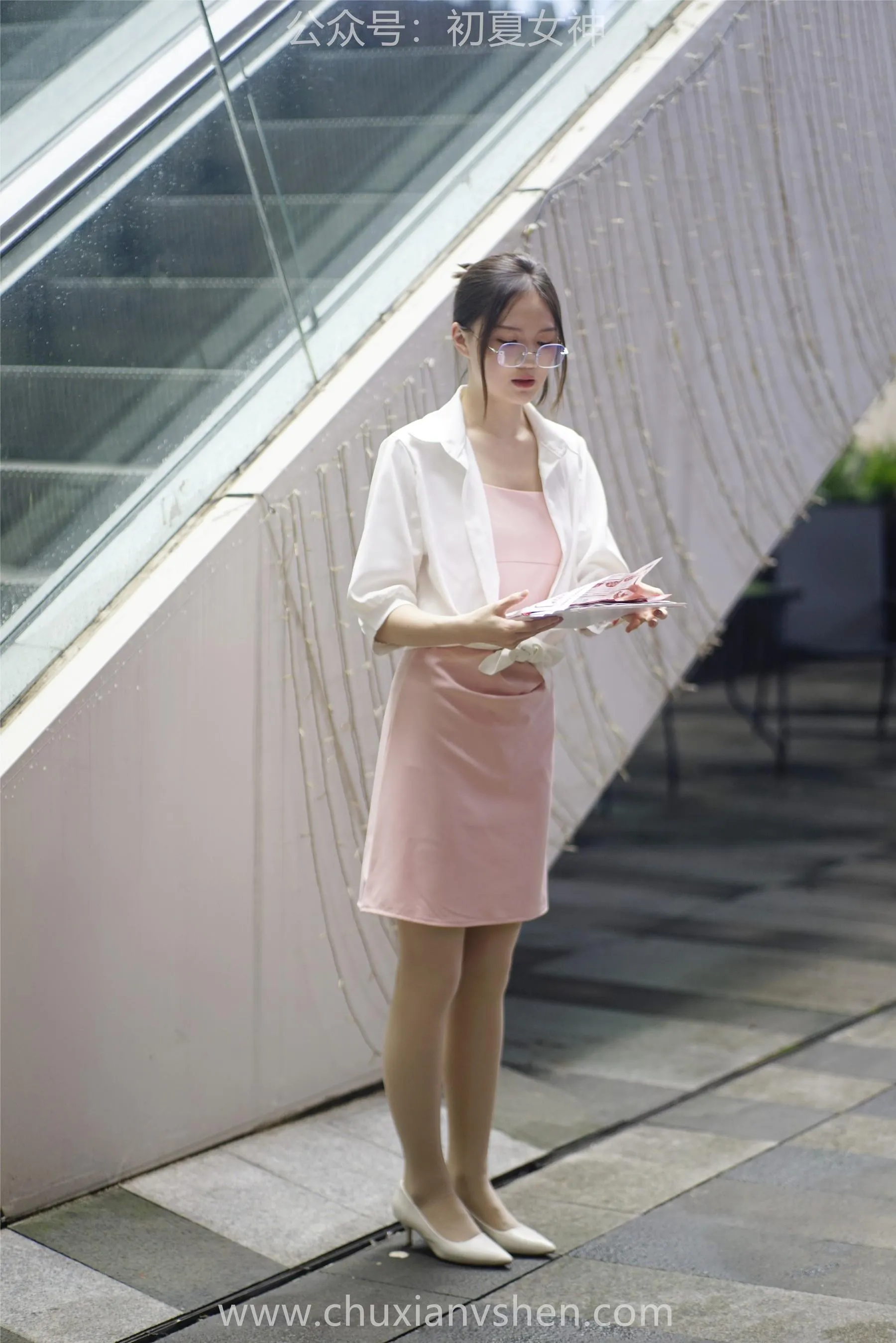 初夏女神 NO.066 大发 周末兼职 [226P]插图1